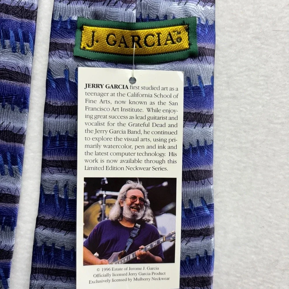 NWT Jerry Garcia Art Wear tie Silk‎ purple stripe